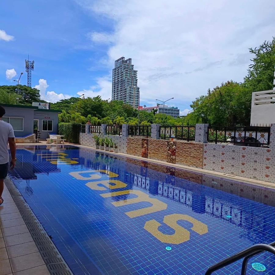 חוף ג'ומטיין Trio Gems Condo, Pattaya Thailand מראה חיצוני תמונה